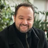 RAFAEL SENISE RAFAEL SENISE